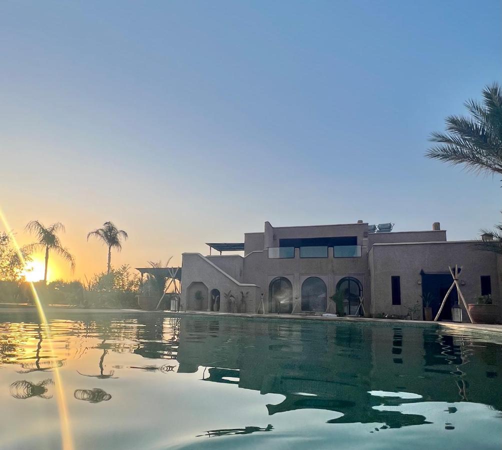 Villa Beij Sidi Abdallah Ghiat Extérieur photo